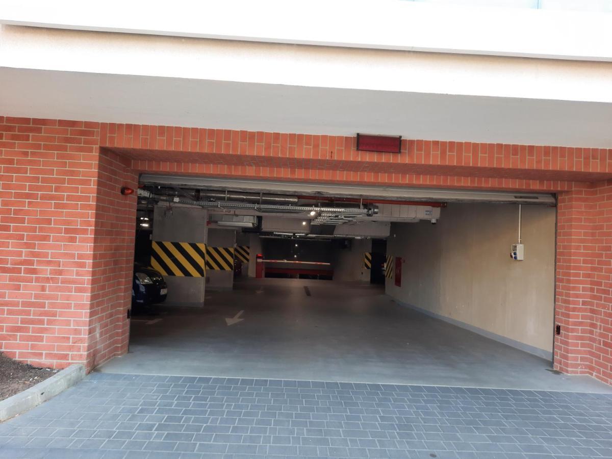 Gdansk Centrum - Apartament 3 - Pokojowy Z Duzym Tarasem Bagian luar foto